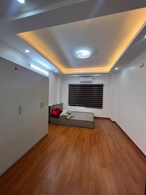 Cho thuê nhà 35m2, 5 tầng, 3PN, Hoàng Mai — ảnh 1