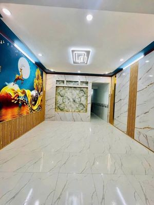 Bán nhà 4.7x15m gần trường FPT, 3PN, sân ô tô - Tân Uyên, Bình Dương — ảnh 1