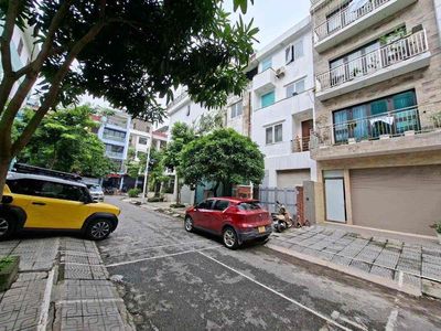 Vị trí đẹp - khu dân trí cao - gần trường - gần chợ - tiện ích — ảnh 1