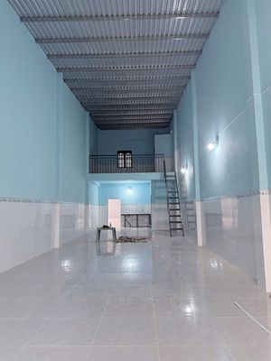 Cho thuê nhà kho 100m khu tứ hải tân đông hiệp b dĩ an — ảnh 1