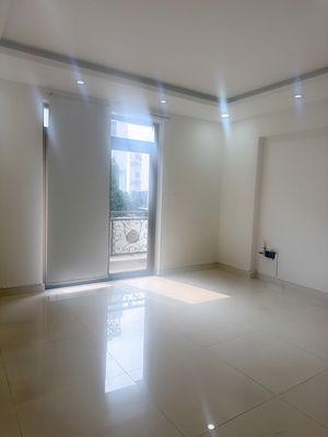 Cho thuê tầng 1 mặt bằng đường Vành Đai Tây — ảnh 1