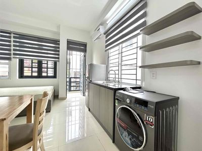 Nhà mới 100% full công năng cửa sổ ban công thoáng mát ngay trường sa — ảnh 1