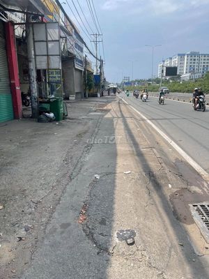 Cho thuê xưởng mặt tiền QL1A, Q12, 450m2 ngay chợ an sương — ảnh 1