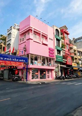 Cho thuê nhà góc nguyễn thiện thuật q3 - ngang 10m giá tốt — ảnh 1
