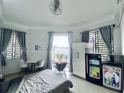 (Free dv-nước-xe) chdv bancol chill, rộng 50m2, wc riêng full nội thất — ảnh 1