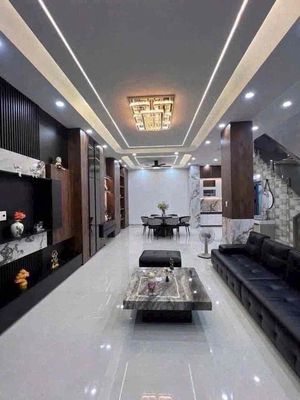 Nhà hẻm xe tải ngay ngã 4 bốn xã, gần vòng xoay Phú Lâm, nội thất xịn. — ảnh 1