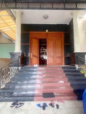 Bán nhà 2 mặt tiền sổ hồng riêng có dòng tiền - Bình Dương — ảnh 1