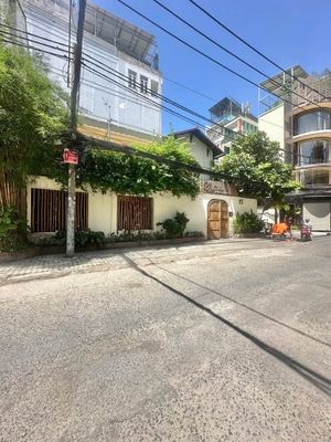 Nhà bán Quận 10, 5 tầng, 7PN, hẻm xe hơi — ảnh 1