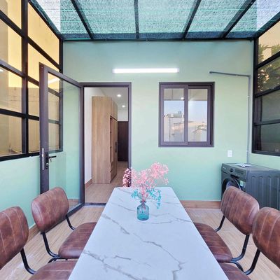 Studio balcony sân thượng có mái che full nội thất khu bắc hải — ảnh 1