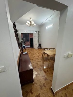 Cho thuê nhà ngõ Xuân Diệu, Tây Hồ, Hà Nội — ảnh 1