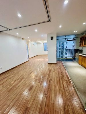 Bán căn hộ 93m2 mặt đường Võ Chí Công, Tây Hồ — ảnh 1