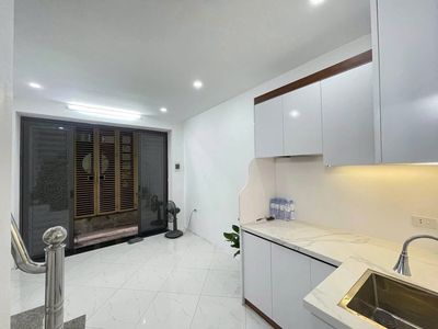 Cho thuê nhà riêng 25m2 Hoàng Mai, 8tr/tháng — ảnh 1