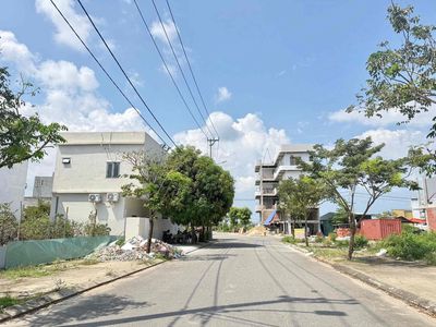Góc ngã tư Thâm Tâm- Phi Bình 4 sát Minh Mạng Hoà Quý Đà Nẵng — ảnh 1