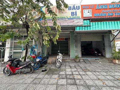 Nhà Mặt Tiền Đối diện Chợ D8 KDC Thuận Giao giá ngộp 5.5tỷ — ảnh 1