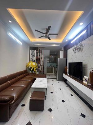 Chính Chủ cho thuê Nhà mới xây 5T 4WC-64 Đông Thiên,Vĩnh Hưng,Lĩnh Nam — ảnh 1