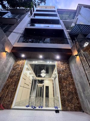 Nhà phố 7 tầng full nội thất Nguyễn Văn Cừ, Bồ Đề — ảnh 1
