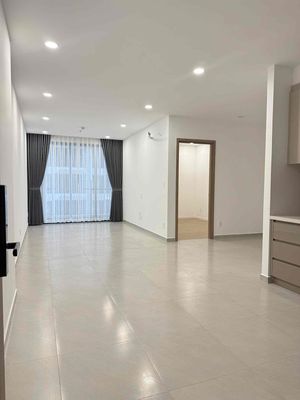 Cần bán gấp căn hộ MT EASTMARK 1PN 1WC 63m2 chỉ 2ty7 view đẹp — ảnh 1