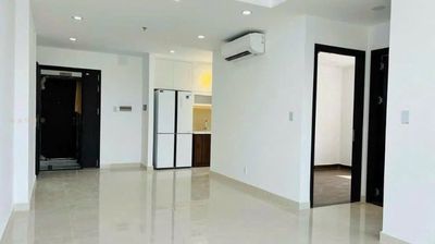 Cho thuê căn Phú Đông Sky Garden giá tốt — ảnh 1