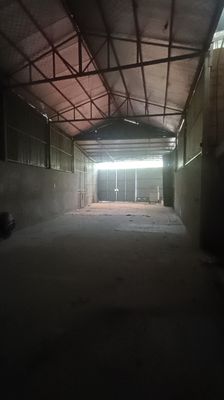 Cho thuê kho xưởng 300 m mặt đi bát khối long biên hn — ảnh 1