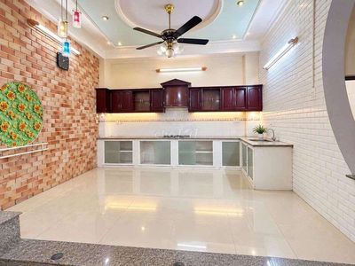 Chính chủ cho thuê nhà 4 pn thích quảng đức — ảnh 1