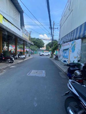 Cho thuê nhà Thạch Lam, 4x18m, 1 lầu, 13 triệu, gần Luỹ Bán Bích — ảnh 1
