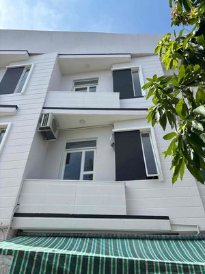 Nhà (MỚI ) bán giá 1tỷ50 CÒN THƯƠNG LƯỢNG Nhơn Đức nhà bè — ảnh 1