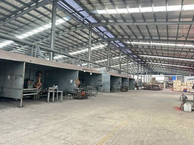 Cho Thuê Xưởng KCN Thịnh Phát Bến Lức 2.380m², Giá 250 Triệu/Tháng — ảnh 1