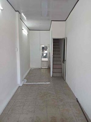 Nhà MẶT TIỀN 2x8 Cách mạng tháng 8 — ảnh 1