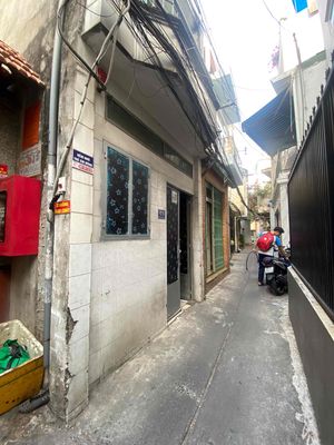 Cho thuê nhà nguyên căn 20m2, 1 lầu hẻm 42 đồng xoài, tân bình — ảnh 1
