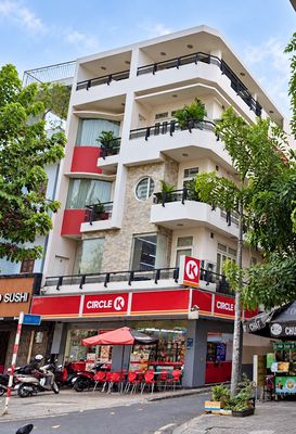 Tòa nhà hai mặt tiền tân sơn nhì, tân phú trệt 4 lầu dtsd ~700m2 — ảnh 1