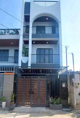 Nhà phố 4 tầng – ngang 4,4m – đường ô tô 5m – gần chợ long trường — ảnh 1