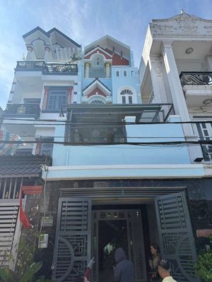 Nhà 1 trệt 3 lầu sân thượng Đường liên khu 5_6 Bình Hưng Hòa B — ảnh 1