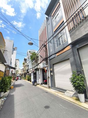 Nhà NC Phạm Văn Bạch 4x10m 1 Trệt 2 Lầu 3PN 3WC — ảnh 1