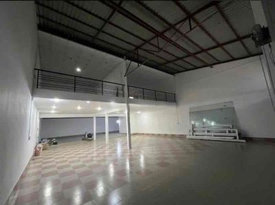 Cho thuê MBKD Lê Thúc Hoạch 18x20 trống suốt có lửng — ảnh 1