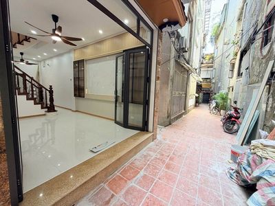 Bán nhà 5 tầng 6PN trung tâm Ba Đình, 9.x tỷ — ảnh 1