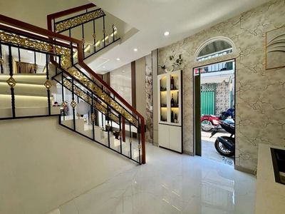 Âu dương lân, gần parcmall- hẻm ô tô - dtsd 110m2 - căn góc - 3pn3wc — ảnh 1