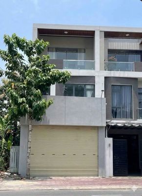 Cho thuê nhà mặt tiền kinh doanh Nguyễn Đức Cảnh, Thủ Dầu Một — ảnh 1