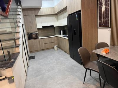 Cho thuê nhà 50m x 4 tầng, 3PN, full đồ, ngõ Nguyên Khiết, Hoàn Kiếm — ảnh 1