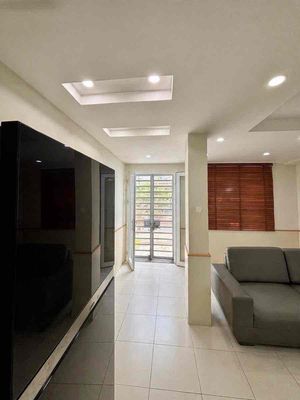 Bán tập thể mùng 8/3, 25/65m2. sđcc, ô tô. 2 thoáng. 2.9 tỷ ( tl ) — ảnh 1