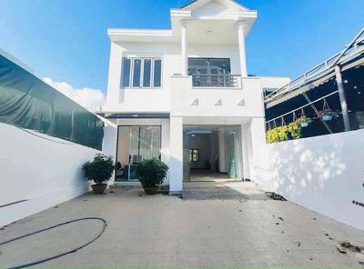 Cho thuê nhà 2 tầng sân vườn Xô Viết Nghệ Tĩnh , 158m2 , ngang 7m5 — ảnh 1