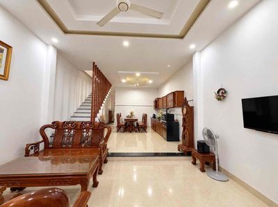 Bán Đất Tặng Nhà 2 Tầng Đúc Đường 7.5m Ngay Khu VIP Nguyễn Phước Lan — ảnh 1
