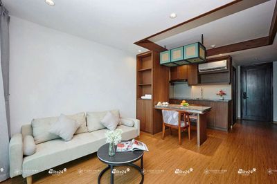 Trống căn hộ 2 pn trung tâm - luxurious 2 bedroom apartment — ảnh 1