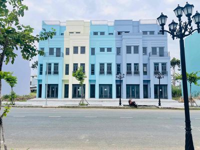 Cắt lỗ sâu – shophouse 1 trệt 3 lầu – đại lộ ánh sáng kita – 4 tỷ xxx — ảnh 1