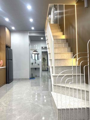 Nhà kiệt Hàn Mặc Tử, trung tâm Hải Châu, Đà Năng — ảnh 1