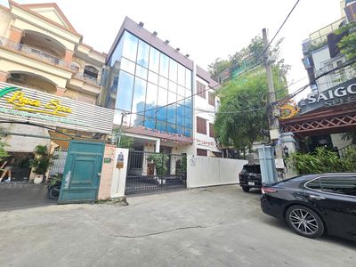 179 Hai Bà Trưng Ngang 15m 700m2 3 Tầng Tiện spa nhà hàng… — ảnh 1