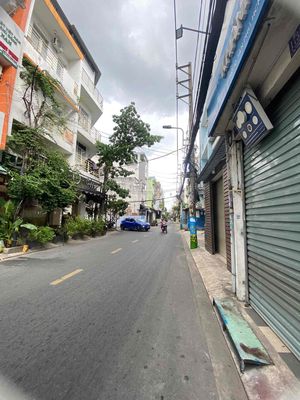Cho thuê nhà hẻm KD Khuông Việt 4x14m trệt gác giá 12 triệu — ảnh 1