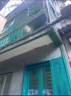Cho thuê nhà nguyên căn. Đường Cách Mạng Tháng Tám, P11.Q3 — ảnh 1