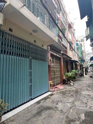 Cho thuê nhà ngay trung tâm Q5 hẻm đẹp — ảnh 1