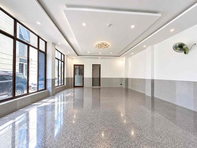 Cho thuê mặt bằng lô góc đường phan tứ — ảnh 1
