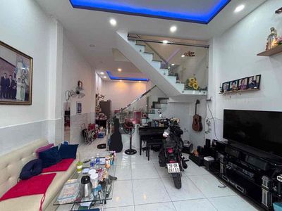 Nhà Hẻm Đỗ Nhuận 4.3m x 10.5m đúc 2 lầu mới giá 6.35 tỷ — ảnh 1